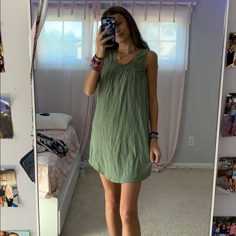 Green floral printed dress!